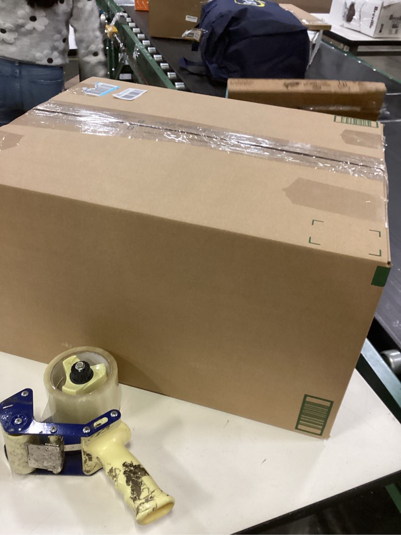 Condition photo showing New/Like New for uBoxes Bubble Roll 24" Wide x 175' ft Small Bubbles 3/16"