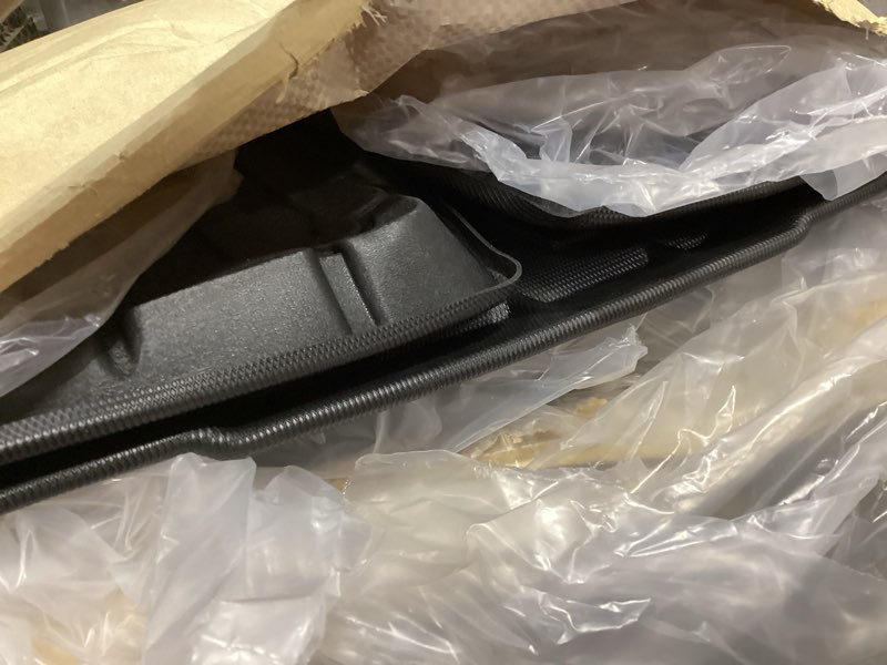 Condition photo showing Good Condition for cartist anti-slip cargo liner for levante odorless high side 3d trunk floor mat custom fit maserati levante 2017 2018 2019 2020 2022 2023 2024 3)maserati levante?2017-2024?