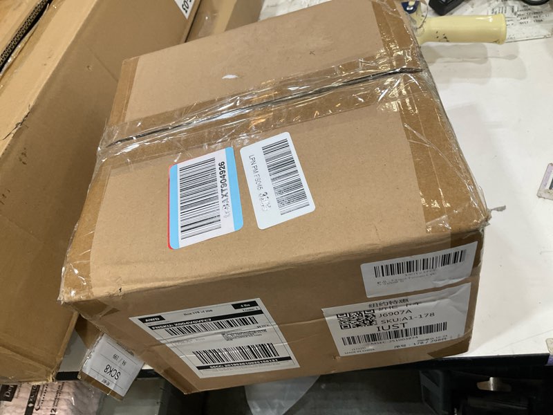 Condition photo showing Good Condition for wapth pendent light