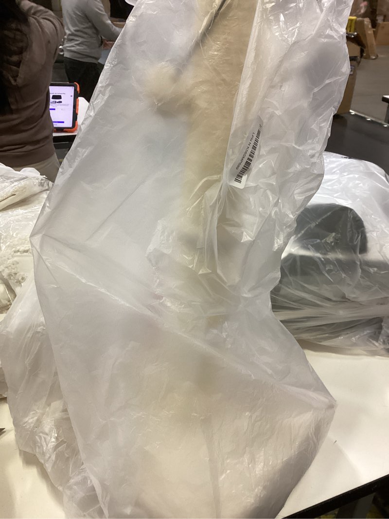 Condition photo showing Good Condition for MECOOL Cat Scratching Post Premium Basics Kitten Scratcher Sisal Scratch Posts with Hanging Ball 22in for Kittens or Smaller Cats (22 inches for Kitten, Beige) 22 inches for kitten Beige