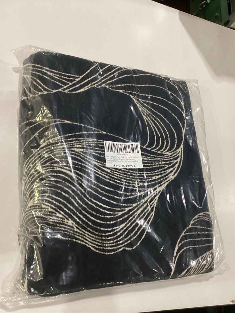 Condition photo showing Good Condition for Boho Couch Cover for 3 Cushion Couch Non Slip Thick Chenille Sectional Sofa Cover Soft Furniture Protector Sofa slipcover for Dogs Pet loveseat Cover for Living Room,Black Gold, 71"*134"