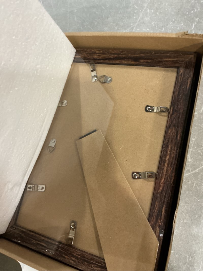 Condition photo showing New/Like New for 7x10 picture frame set of 4, made of real glass and rustic brown frame - display picture 5.5x8.5 with mat or 7x10 without mat, 7 by 10 photo for wall or tabletop rustic brown 7x10 in