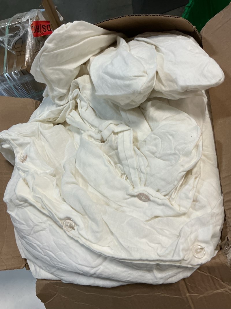 Condition photo showing As Is for quince european linen duvet cover, white, queen 
