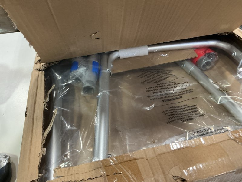 Condition photo showing Good Condition for Walker Adlt 2but w/5 whl.1/ea