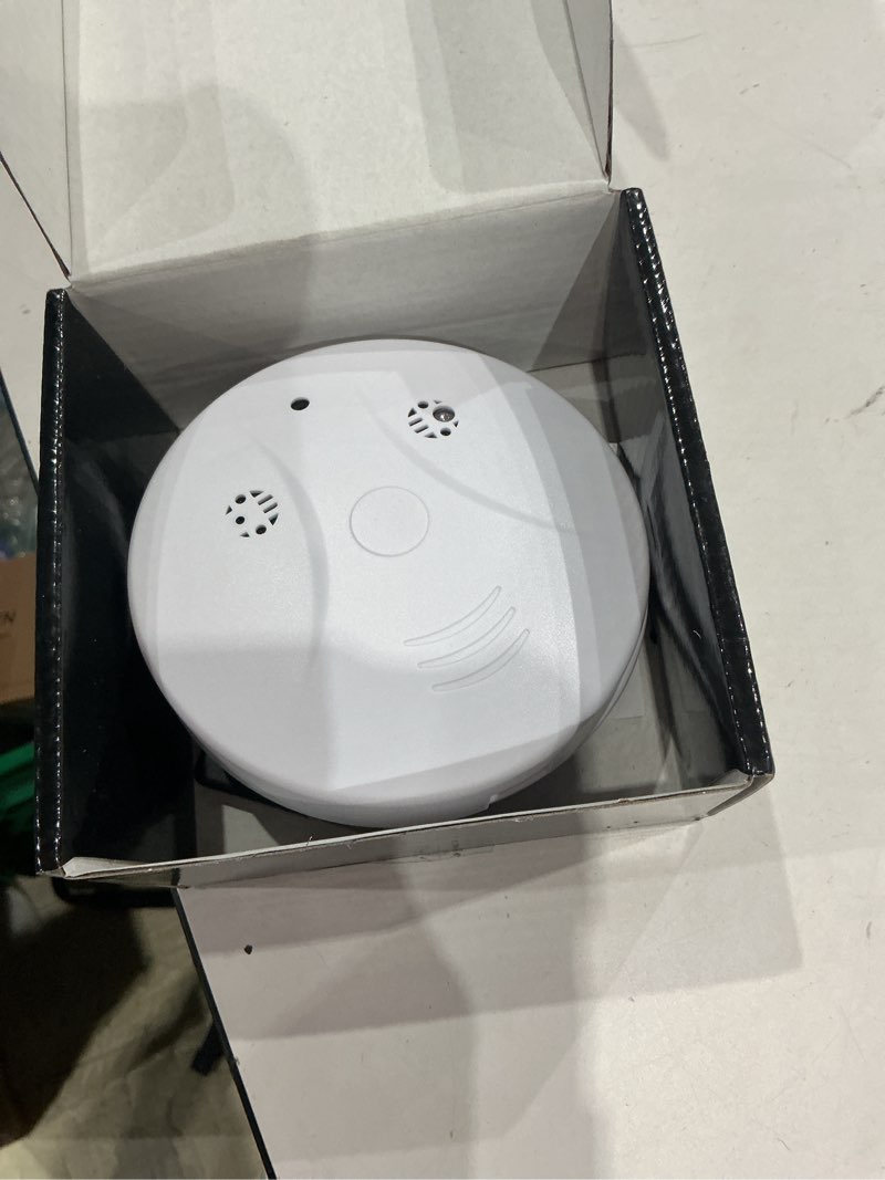 Condition photo showing Good Condition for security camera smoke the detector camera 1080p wifi indoor camera hidden camera with night vision and motion detection real-time spy camera for home office safety