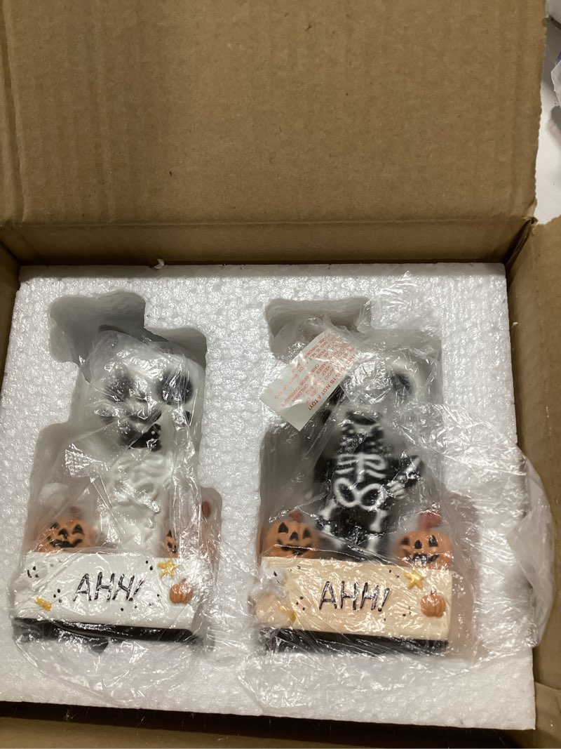 Halloween Decorations Mini Skeleton Figurines Set of 2 - Cute Resin Halloween Decor Miniature Skelet