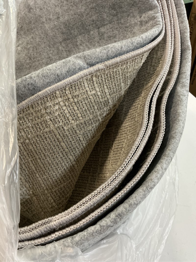 Condition photo showing Good Condition for valenrug washable rugs 2x3 - stain resistant 2x3 entryway area rugs for living room, non slip backing large area rugs for bedroom, folable door mat (2'x3', beige) 01-beige 2' x 3' (doormat)