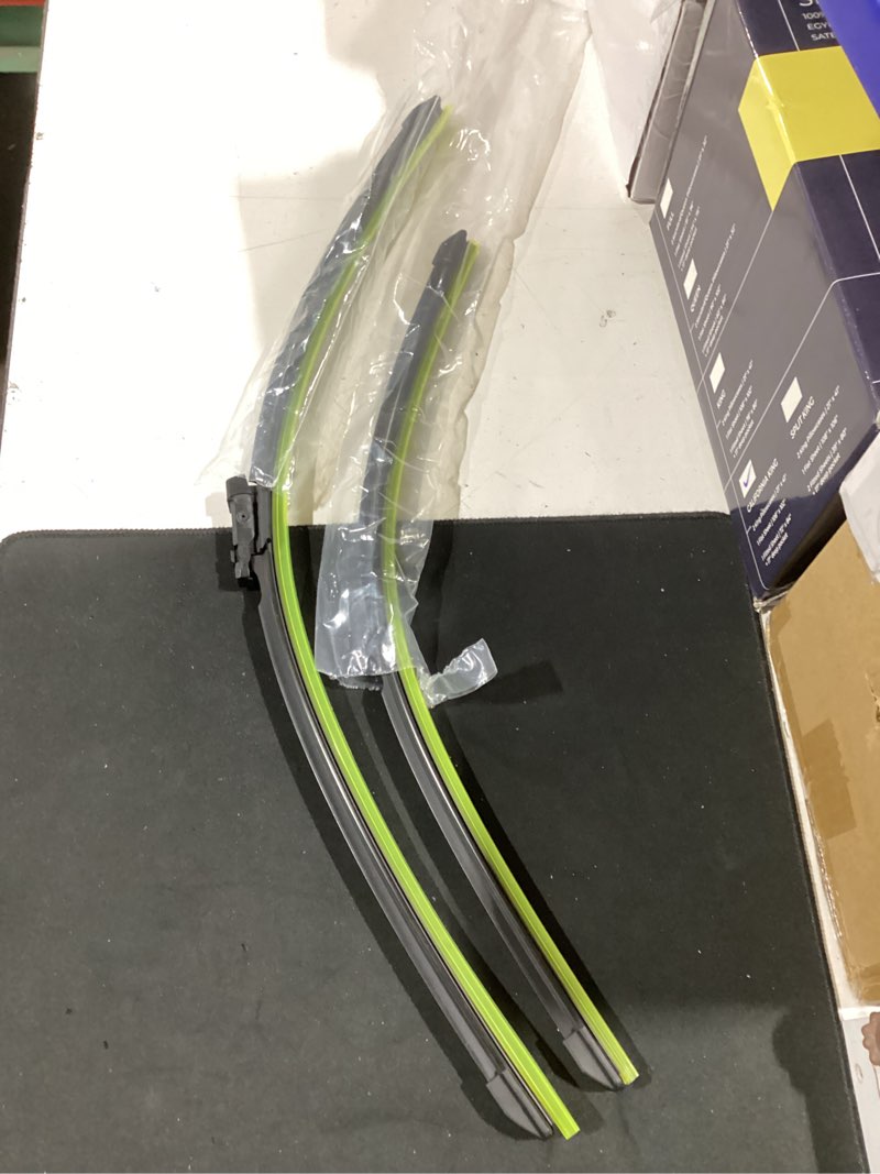 Condition photo showing Good Condition for (unknown sizes) wenyant front windshield wiper blades compatible with ford f-150 1998-2008 f-250 f-350 super duty1998-2008 mustang 1994-2004 for my car original equipment automotive replacement (set of 2) 20\\\"+20\\\"(iron)