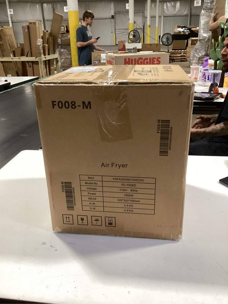 Condition photo showing New/Like New for panana air fryer, 8qt large capacity air fryer, oilless healty cooker airfryer oven with 8 presets, 1500w air fryers for quick meal, home use c-new