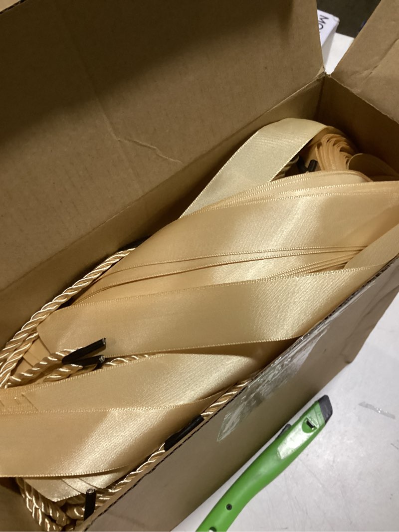Condition photo showing Good Condition for marspark 60 pcs ramadan mubarak reusable gift bags with bow, black gold foil stamping, eid mubarak treat bags with handles, reusable eid basket for gifts wrapping, kareem party supplies, 14*6*12cm 60 eid mubarak