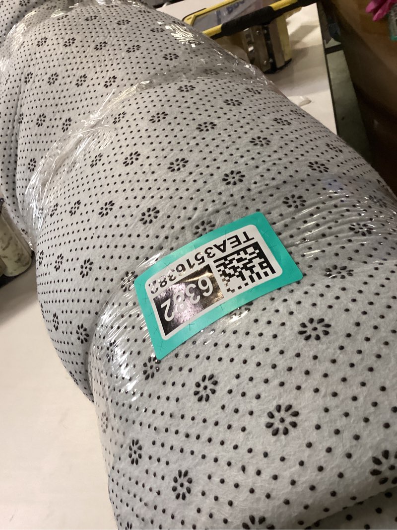 https://lotting-media.assets.bidfta.com/lotting_3c5cf68d-4ba9-4116-a5f1-eb7de7cbbdd3