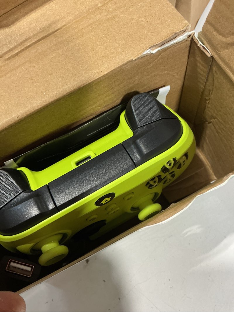 Condition photo showing New/Like New for w&o wireless controller compatible with xbox one, xbox series x/s, xbox one x/s, pc, with rgb led light, mappable buttons, 3.5mm headphone jack, with 2.4ghz wireless adapter gamepad electric volt