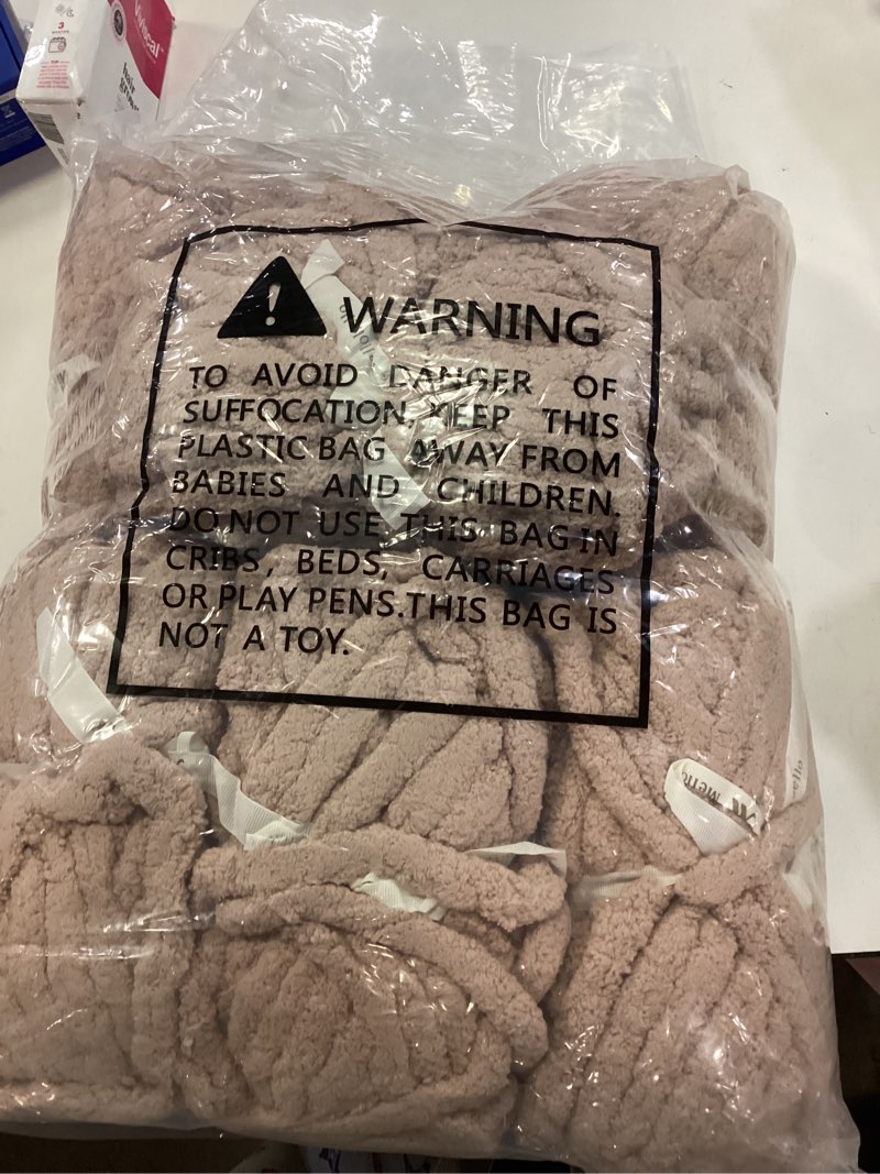 Condition photo showing New/Like New for Mellobello Jumbo Chunky Yarn for Hand Knitting - Super Thick Chenille Chunky Yarn for Crocheting - Extra Soft Bulky Fluffy Blanket Big Yarn 8 Jumbo Pack (27yds,8 oz Each Skein) Light Brown 8 Pack Light Brown