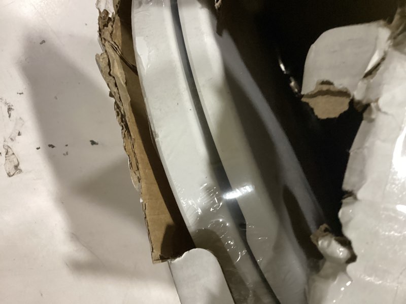 Condition photo showing Good Condition for Elongated Toilet Seat, 18.5” Soft/Slow Close Oval (Oblong) Toilet Seat for Elongated Toilets, No-Slam Quiet-Close Lid, Easy-to-Install & Clean, Durable Never-Loosen White Plastic Seat White Elongated(Oval)