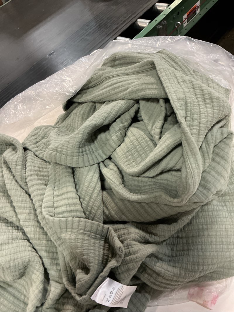 Condition photo showing Good Condition for organic cotton matelasse coverlet, king/cal king, dried sage