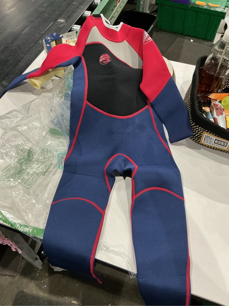 Condition photo showing Good Condition for hevto kids wetsuit for boys girls toddler youth 3/2mm neoprene full wet suits in cold water for swimming surfing diving k1-red+gray stitch upgrade 8 slim