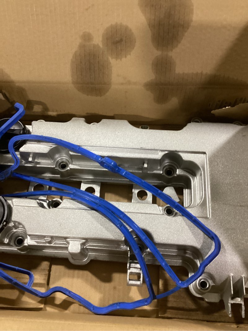 Condition photo showing Good Condition for dorman 264-968 engine valve cover compatible with select buick / cadillac / chevrolet models