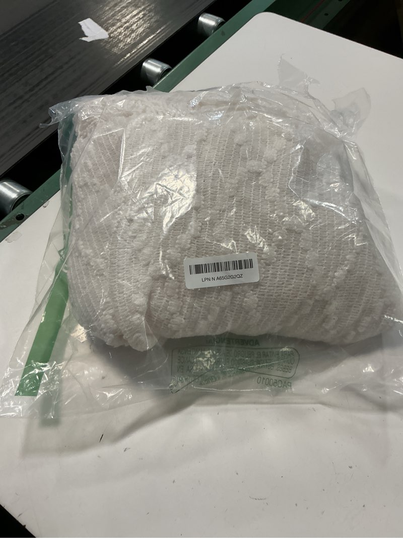 Condition photo showing Good Condition for BOURINA Beige Throw Blanket 60x80 Inches Throw Textured Solid Soft Sofa Throw Couch Knitted Decorative Blanket Beige 60"x80"