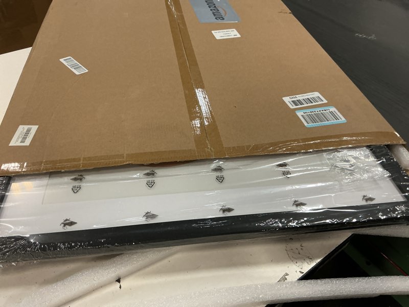 Condition photo showing Good Condition for 22x28 Frame, Black Wood Style - Display Posters 18 x 24 with Mat or 22x28 without Mat, Wall Mounting Horizontal and Vertical, 1 Pack Black 22X28 in