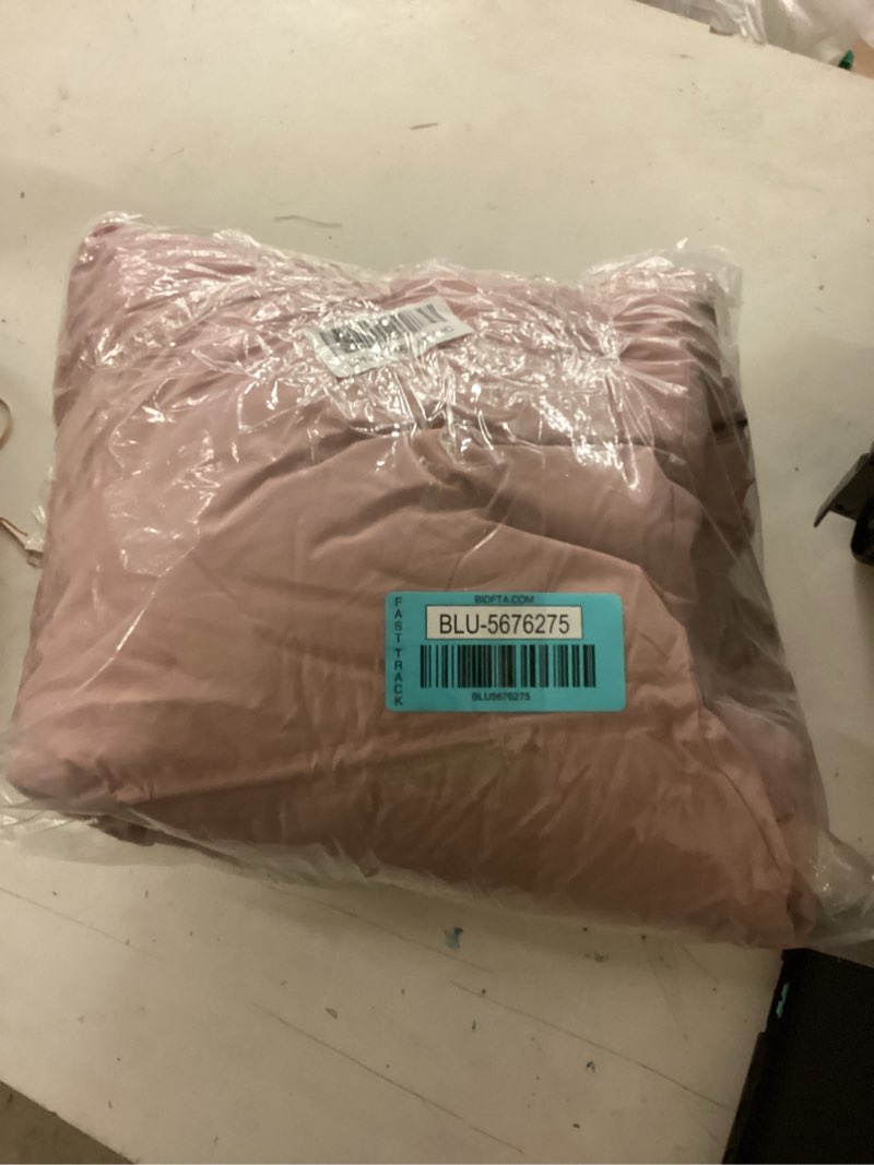 Condition photo showing Good Condition for wantdo women's quilted winter coat warm puffer jacket thicken parka with removable hood x-large pink
