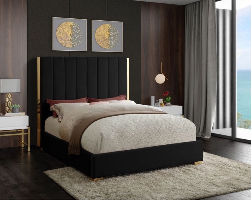 (Incomplete box 1 of 2)Becca Black Velvet Full Bed
