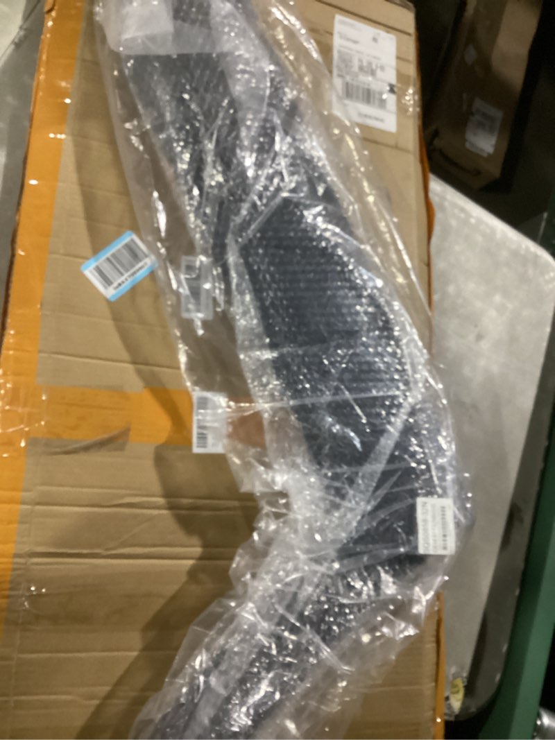 Condition photo showing Good Condition for applianpar rear driver side door lower molding trim for hyundai tucson 2022-2024