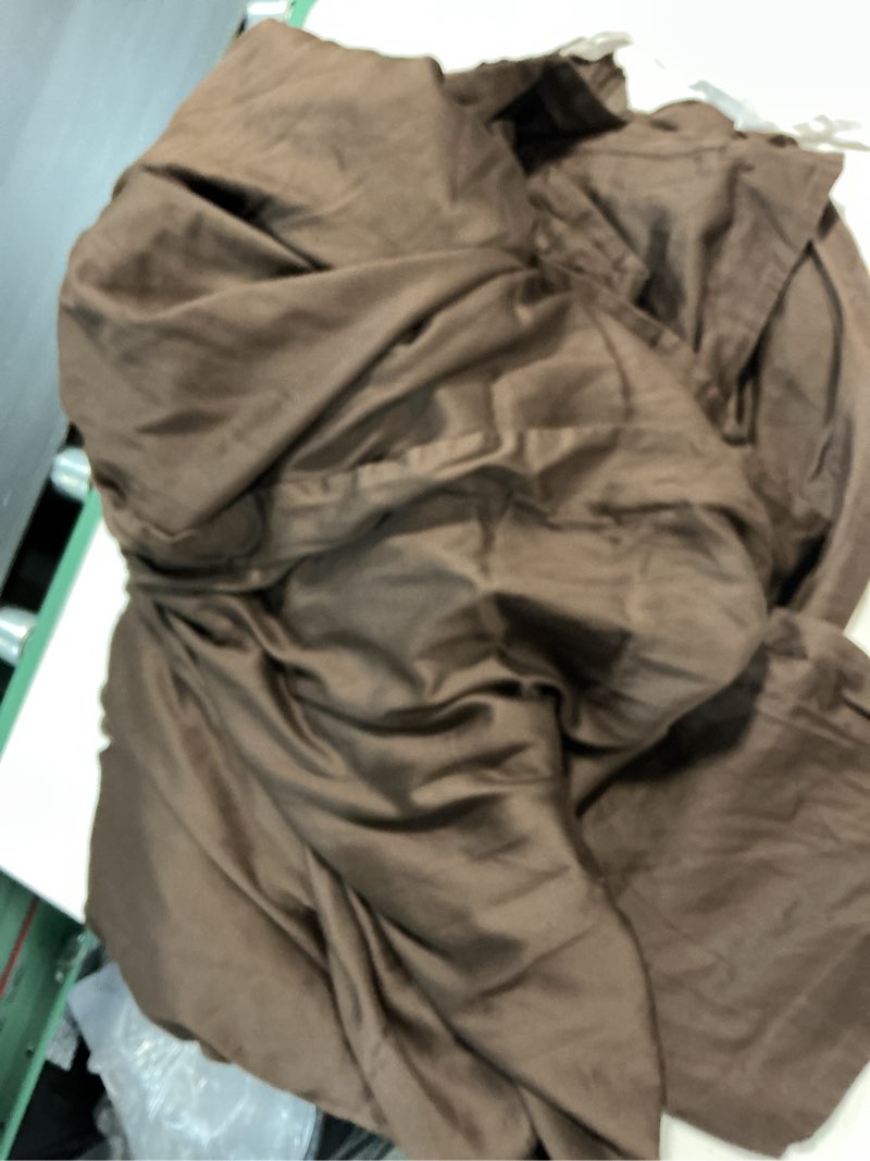 Condition photo showing Good Condition for quince bamboo duvet cover king size in espresso