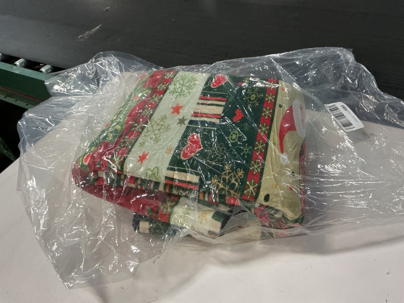 Condition photo showing New/Like New for Christmas Area Rug, 3' x 5' Plaid Doormat for Entryway Living Room Bedroom, Santa Christmas Tree Floor Mat Carpet Happy Xmas Decor Plaid 01 3' x 5' (Rectangular)