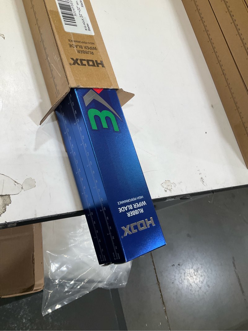 Condition photo showing New/Like New for quiet front windshield wiper blades 22 inch and 22 inch set of 2, oem quality all-season windshield wipers,u&j-hook for my car/automotive replacement, easy to install oem replacement parts front(22" and 22")