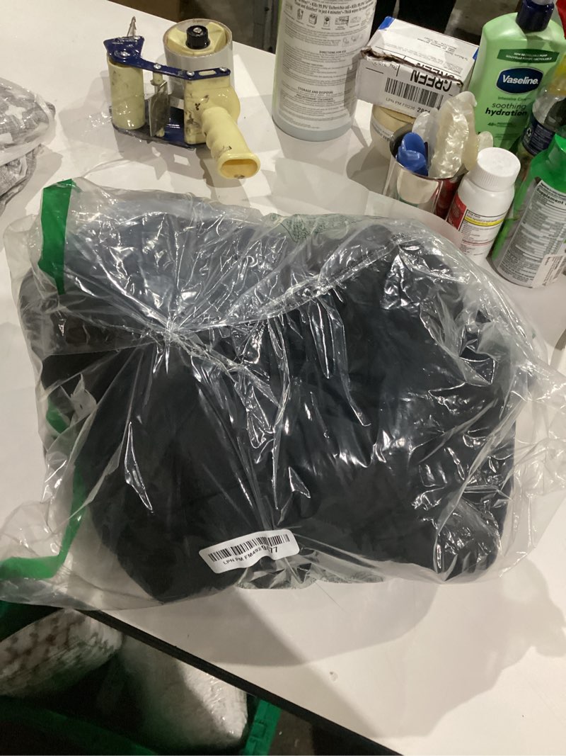 Condition photo showing As Is for wantdo Boys' Winter Coat Lightweight Puffer Jacket Waterproof Outerwear Hooded 14-16 Black