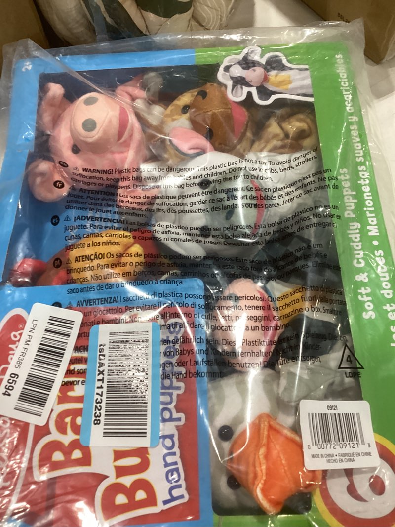 Condition photo showing Good Condition for melissa & doug barn buddies hand puppets, set of 6 (cow, sheep, horse, duck, chicken, pig)