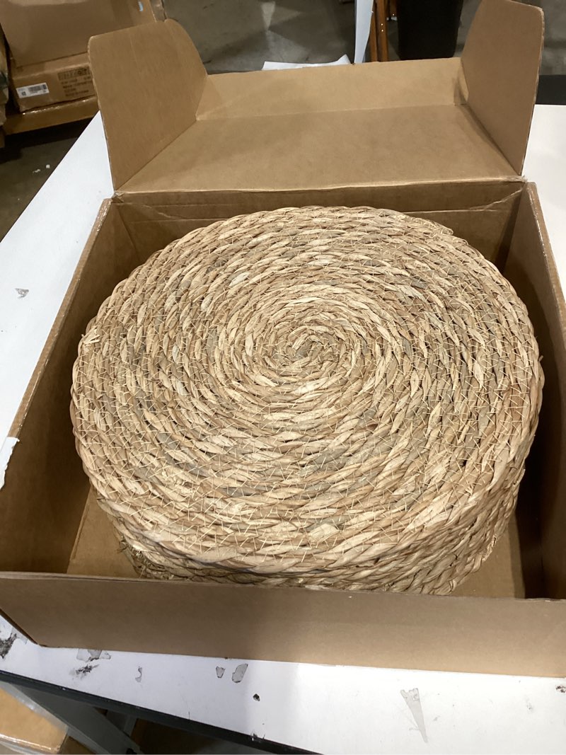 Condition photo showing New/Like New for 13 inch round woven plate placemats set of 15, farmhouse rustic straw braided chargers place mats, twinnekyr large boho cattail weave table mats, for dining plates table decor home wedding party