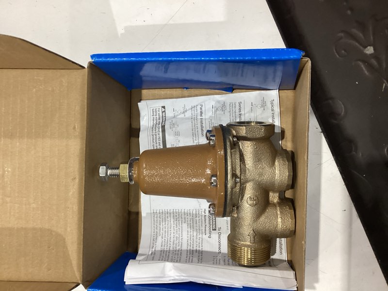 Condition photo showing Good Condition for watts 3/4 in. female threaded union brass water pressure reducing valve 3/4 in. fnpt
