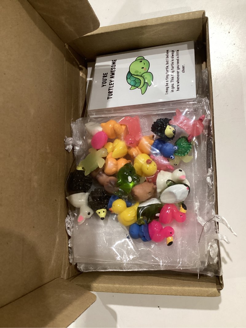 Condition photo showing Good Condition for 30 sets employee appreciation gifts bulk for coworkers team staff thank you gifts back to school resin animal organza bags pun inspirational note cards for teacher volunteer nurse office 30-sets