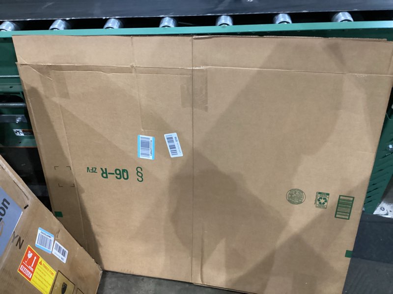 Condition photo showing As Is for misc backseat floorboard mat black 