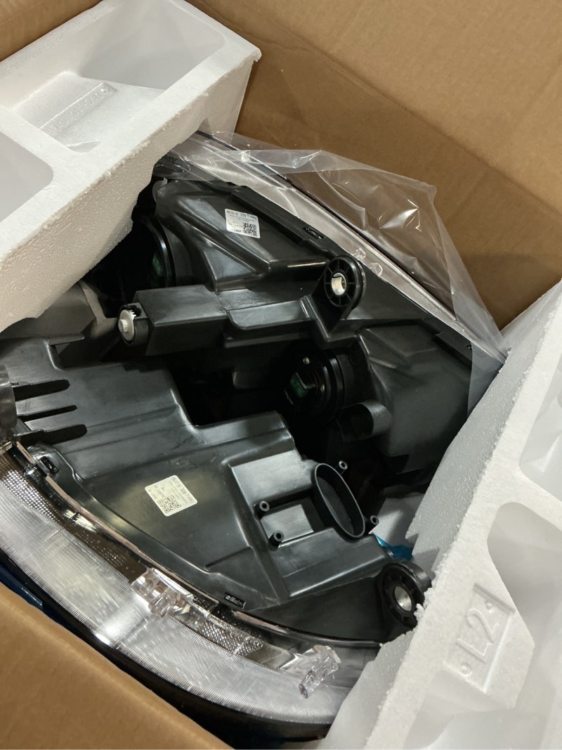 Condition photo showing Good Condition for headlights assembly w/b for 2011-2020 dodge grand caravan, for 2008-2016 chrysler town country headlamp, driver+passenger side chrome | with high & low beam bulbs oe replacement
