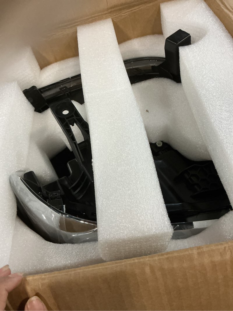 Condition photo showing New/Like New for labwork headlight assembly, compatible replacement for chevy silverado 1500 2016-2019 [hid/xenon model] w/drl projector headlamp for both driver and passenger side chrome housing