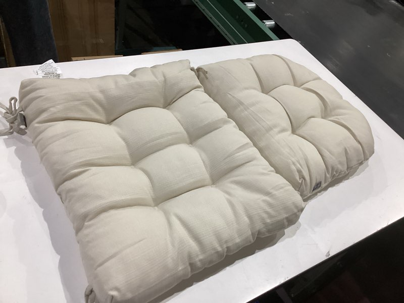 Condition photo showing Good Condition for outdoor chair cushions, outdoor cushions, patio chair cushions, indoor full-length ties for non-slip support, premium comfortable thick fiber, set of 2 (beige )