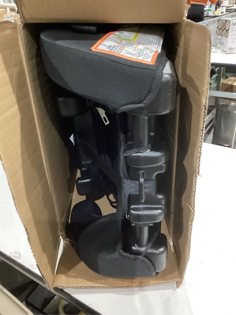 Condition photo showing Good Condition for graco tranzitions 3-in-1 harness booster car seat, forward facing car seat, highback, to backless booster, proof proof 2.0