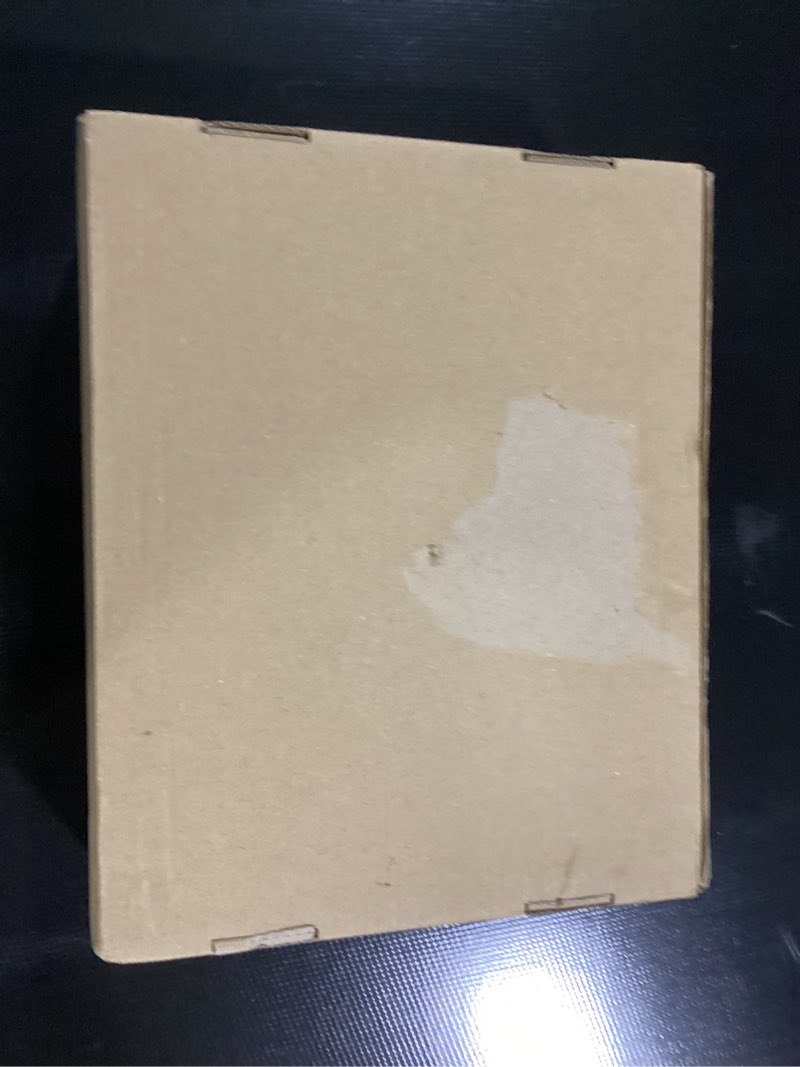 Condition photo showing Good Condition for hongkee 8x10 picture frame set of 4, made of real glass and distressed white wooden frame, 8 by 10 photo for wall or tabletop - display picture 5x7 with mat or 8x10 without mat