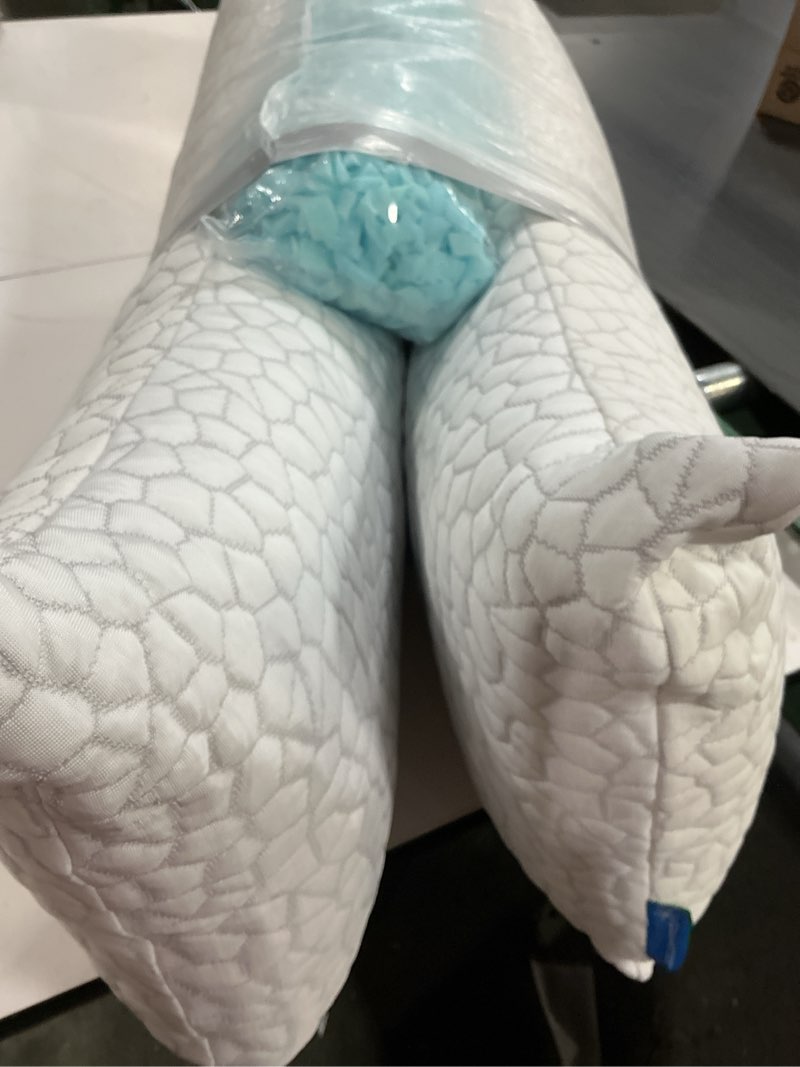 Condition photo showing Good Condition for Side Sleeper Pillow for Side and Back Sleepers -Cooling Cervical Neck Pillows for Neck and Shoulder Pain Relief, Adjustable Shredded Memory Foam Pillows King Size Set of 2, Bed Pillow for Adults