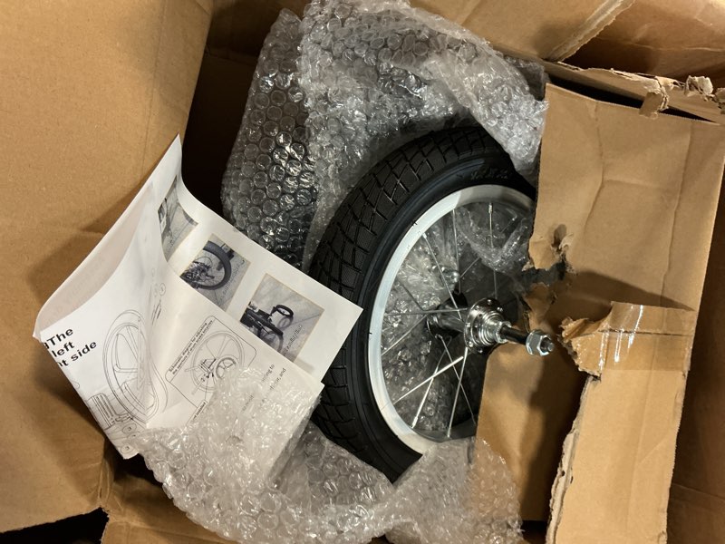 Condition photo showing New/Like New for moshay aluminum alloy adjustable adult bicycle bike stabilizers training wheels fits 24" to 29" - (24-29)
