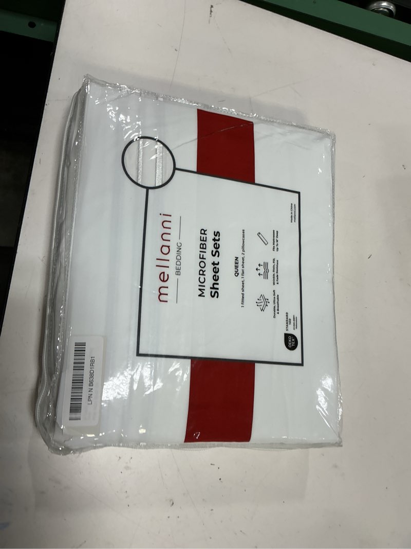 Condition photo showing New/Like New for Mellanni Queen Sheets Set - 4 PC Iconic Collection Bedding - Hotel Luxury, Extra Soft, Cooling Bed Sheets - Wrinkle, Fade, Stain Resistant (Queen, White) 1102 White Queen