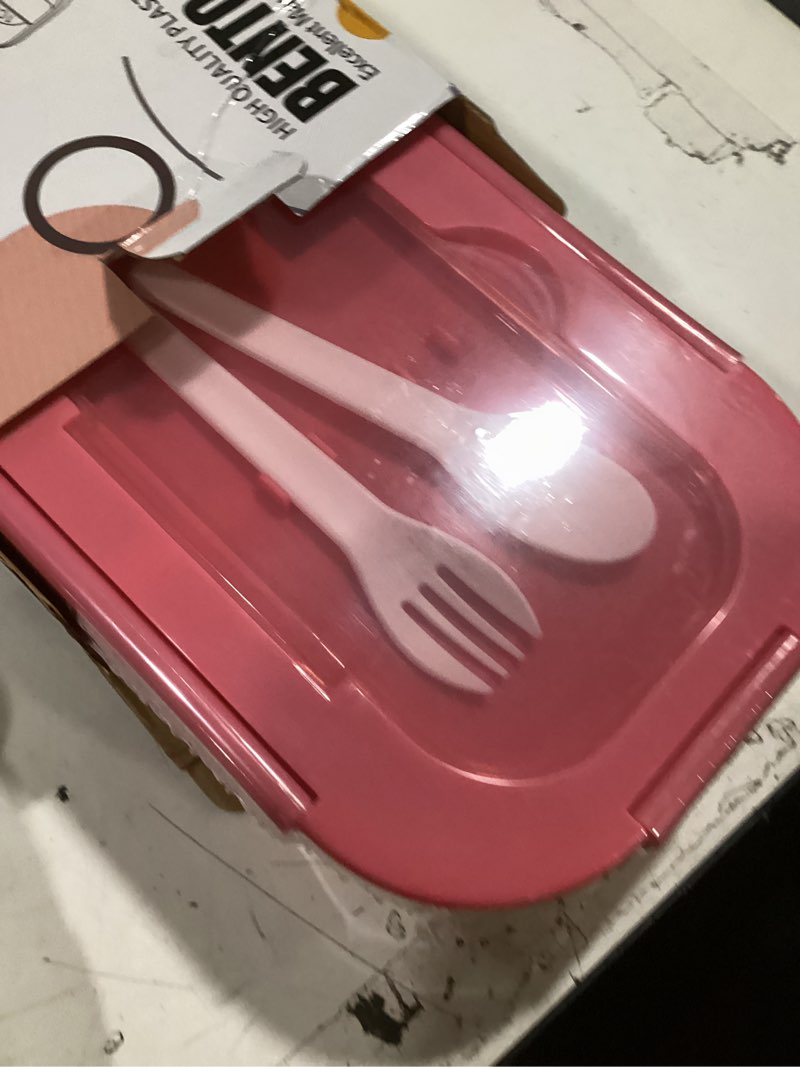 Condition photo showing As Is for bento box, 44oz 4 compartment lunch container with cutlery for kid/adult/toddler, leak proof, microwave/dishwasher/refrigerator safe, bpa free (pink)