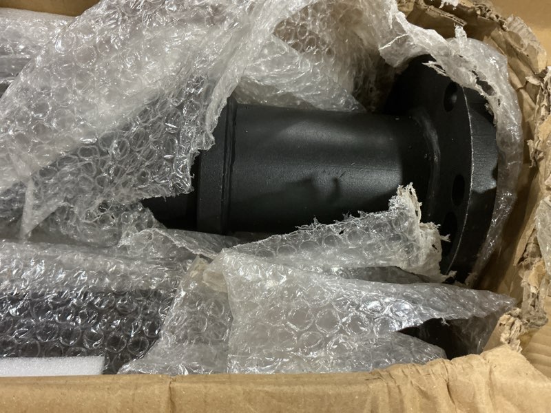 Condition photo showing Good Condition for 09521-25011 rear axle bearing puller tool compatible with tacoma 1984-2018 4-run-ner 1984-2013 trucks compatible with x-terra 2015-2017 compatible with suzuki equator 2009-2012
