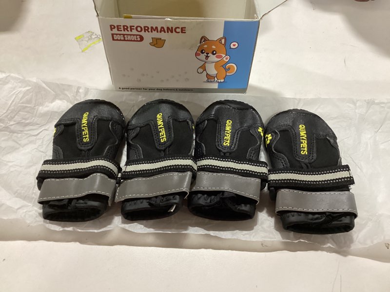 Condition photo showing New/Like New for QUMY Dog Shoes for Large Dogs, Medium Dog Boots & Paw Protectors for Winter Snowy Day, Summer Hot Pavement, Water-Resistant in Rainy Weather, Outdoor Walking, Indoor Hardfloors Skid-Resistant Sole Black Size 6: 2.6''x3.0''(W*L) (Pack of 4)