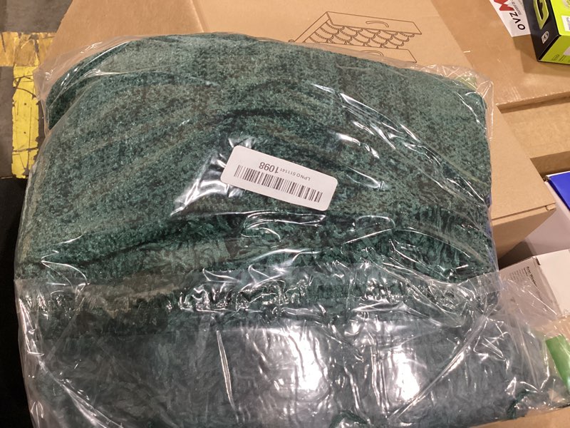 Condition photo showing New/Like New for pavilia emerald green chenille throw blanket for couch sofa, soft green knit throw with tassel, decorative blanket for bed chair living room, emerald green 50x60 emerald green 50 x 60 inches - throw