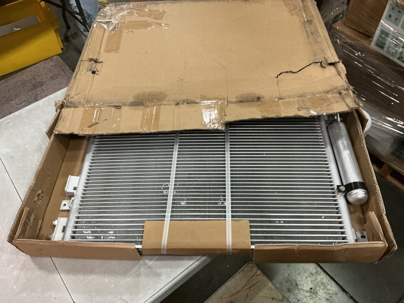 Condition photo showing Good Condition for 3237 new condenser