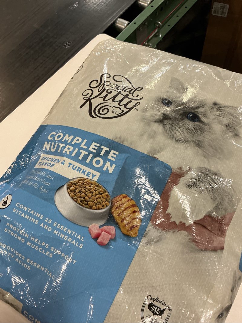 Condition photo showing Good Condition for bb 04/27 special kitty chicken & turkey flavor kibble dry cat food for cats, complete nutrition (16 lb) 1 count (pack of 1)