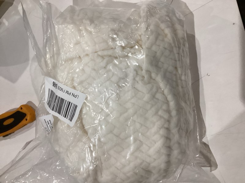 Condition photo showing Good Condition for sofa covers couch covers for sofa pet friendly couch cushion covers universal sofa covers washable stretch slipcovers for sectional sofa (texture ivory white,extra large single seat cover) texture ivory white extra large single seat cover